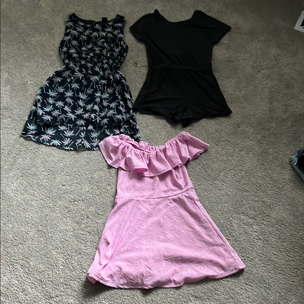 2 dresses and 1 romper size 7/8 girls